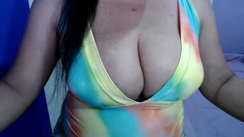 Snapshot of pregnantsinglesugar chatting on December 4, 2024, 2:53 am WELCOME IM SINGLE PREGNANT REALLY HARD TO BE A SINGLE WITH TWIN SO PLS STOP BEING RUDELIARWASTING TIME. BE CONSIDERATE. TNX online show from December 4, 2024, 2:53 am