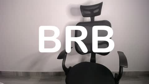 Snapshot of present_the_magic chatting on February 4, 2025, 11:49 pm Plux online show from February 4, 2025, 11:49 pm