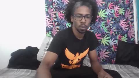 Libra Lamont online show from October 12, 2025, 6:18 pm