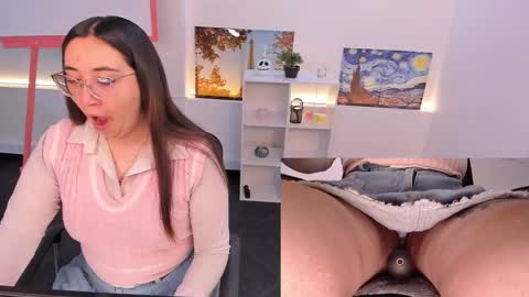 Snapshot of press_anykey chatting on November 4, 2025, 11:42 am Camila online show from November 4, 2025, 11:42 am