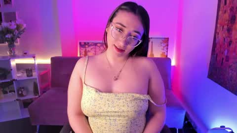 Camila  online show from May 14, 2026, 12:45 pm