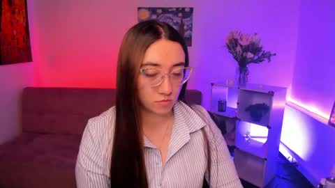Camila  online show from June 9, 2026, 12:06 pm