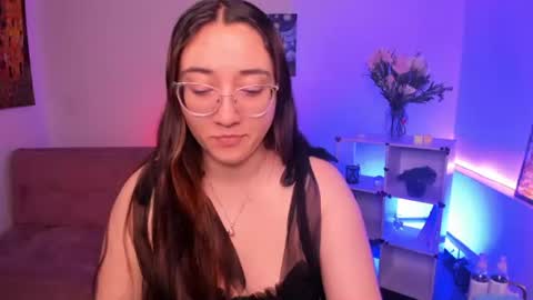Camila  online show from June 14, 2026, 1:13 pm