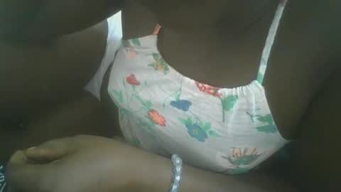 prettiest_doll online show from March 24, 2026, 1:43 am