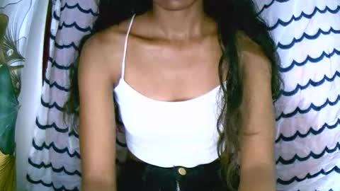 prettiethalia online show from January 8, 2026, 7:49 pm