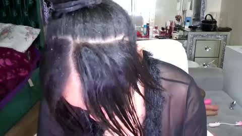 Yasmine pretty online show from January 23, 2025, 9:18 am