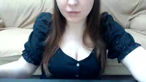 pretty777 online show from May 21, 2026, 10:44 am