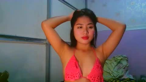 pretty_am online show from April 12, 2026, 5:07 pm