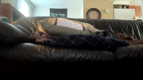 pretty_boy321 online show from February 26, 2025, 8:22 pm