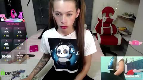 Snapshot of pretty_candysex chatting on September 13, 2025, 10:53 pm Lisa online show from September 13, 2025, 10:53 pm