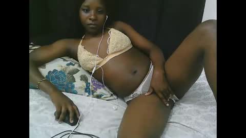 pretty online show from April 25, 2026, 6:38 pm