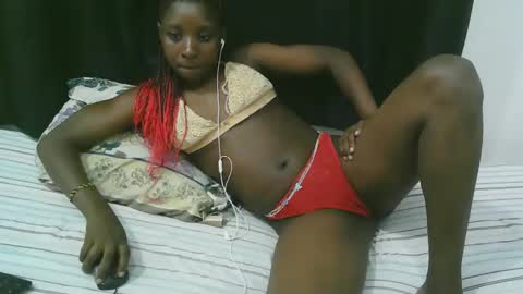 pretty online show from May 7, 2026, 4:40 am