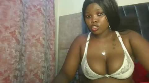 Snapshot of pretty_fel chatting on October 3, 2025, 4:37 pm pretty_fel online show from October 3, 2025, 4:37 pm