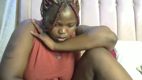 Snapshot of pretty_fel chatting on October 30, 2025, 2:35 am pretty_fel online show from October 30, 2025, 2:35 am