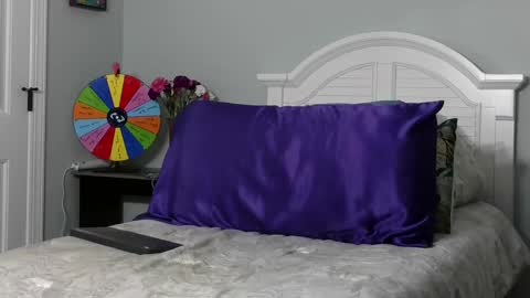 pretty_girl0415 online show from February 27, 2025, 6:09 pm