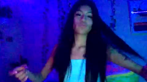 Snapshot of pretty_girl828687 chatting on October 14, 2025, 4:35 am pretty_girl828687 online show from October 14, 2025, 4:35 am