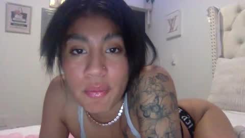 Snapshot of pretty_girl828687 chatting on April 8, 2026, 12:05 pm pretty_girl828687 online show from April 8, 2026, 12:05 pm