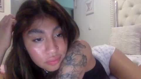 Snapshot of pretty_girl828687 chatting on April 10, 2026, 2:11 pm pretty_girl828687 online show from April 10, 2026, 2:11 pm
