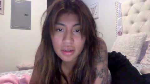 Snapshot of pretty_girl828687 chatting on April 14, 2026, 5:24 am pretty_girl828687 online show from April 14, 2026, 5:24 am