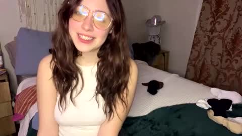 Sophie  online show from January 10, 2025, 10:39 am