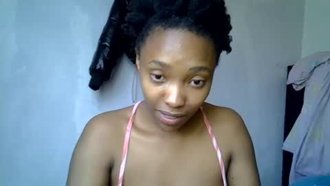 pretty jazminee online show from June 18, 2026, 9:47 am