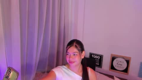 Snapshot of pretty_johnson_ chatting on February 13, 2026, 12:45 pm pretty online show from February 13, 2026, 12:45 pm