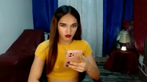 pretty_lady_kitty online show from December 2, 2024, 9:39 pm