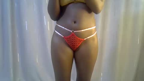 pretty_liny online show from September 12, 2025, 7:14 pm