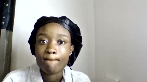 Snapshot of pretty_luv1 chatting on June 3, 2026, 8:36 pm pretty luv1 online show from June 3, 2026, 8:36 pm