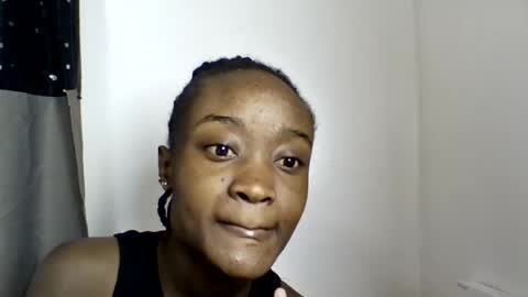 Snapshot of pretty_luv1 chatting on June 16, 2026, 9:23 am pretty luv1 online show from June 16, 2026, 9:23 am