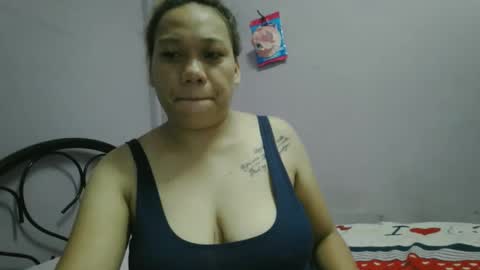 Snapshot of pretty_lyn08 chatting on April 13, 2026, 3:39 pm pretty_lyn08 online show from April 13, 2026, 3:39 pm