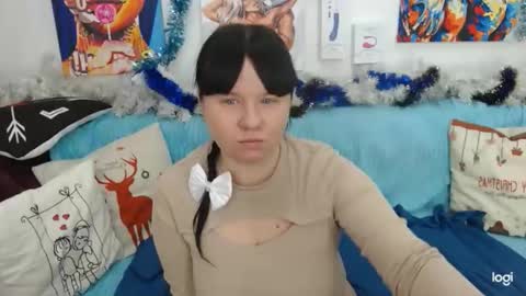 pretty_malika online show from January 7, 2026, 5:10 am