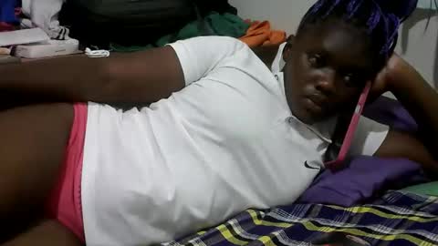 Snapshot of pretty_melan chatting on April 27, 2026, 4:43 am pretty_melan online show from April 27, 2026, 4:43 am
