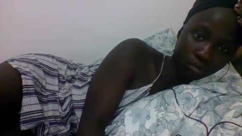 pretty_mellanin1 online show from January 16, 2025, 2:09 am