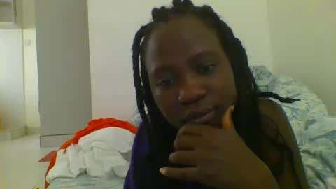 pretty_mellanin1 online show from February 15, 2025, 11:39 am