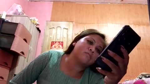 Snapshot of pretty_meyfe chatting on October 29, 2025, 1:41 am Meyfe online show from October 29, 2025, 1:41 am