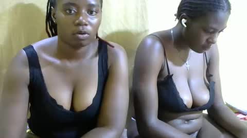 pretty_mishy online show from October 22, 2025, 12:11 am