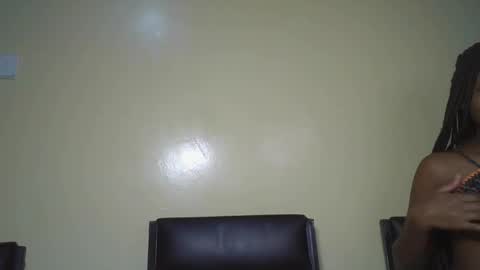 Essy online show from January 19, 2026, 11:58 am