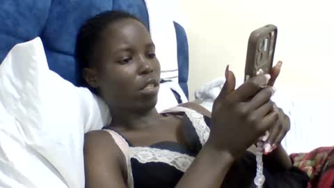 pretty_petite_ebony online show from July 21, 2026, 12:35 am
