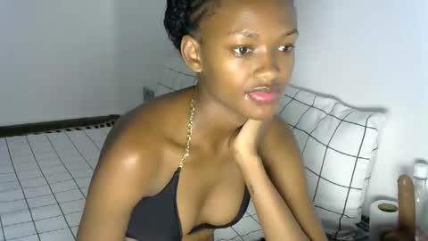 Pretty doll online show from January 9, 2026, 8:43 pm