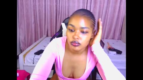 pretty_shally online show from February 21, 2026, 1:28 am