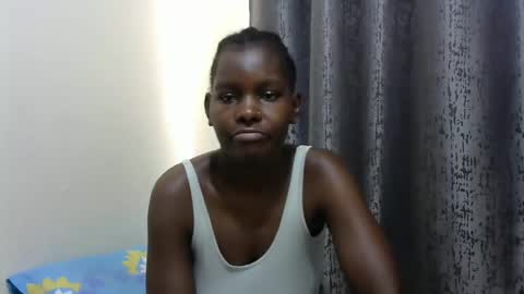 pretty_sheanna online show from December 24, 2024, 10:01 am
