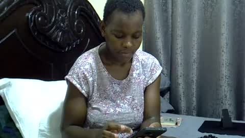 Snapshot of pretty_sheanna chatting on June 26, 2026, 12:42 pm pretty_sheanna online show from June 26, 2026, 12:42 pm