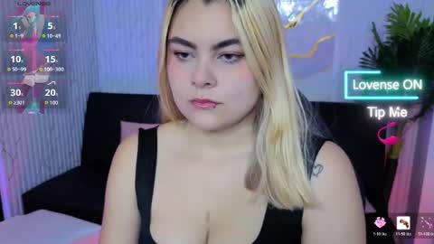 pretty_tay online show from May 21, 2026, 11:39 am