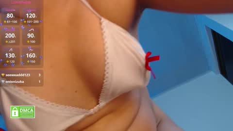 Snapshot of pretty_valen chatting on October 3, 2025, 7:33 pm Valentina online show from October 3, 2025, 7:33 pm