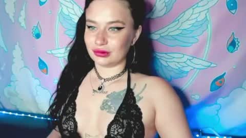 Alice online show from July 19, 2026, 4:05 am