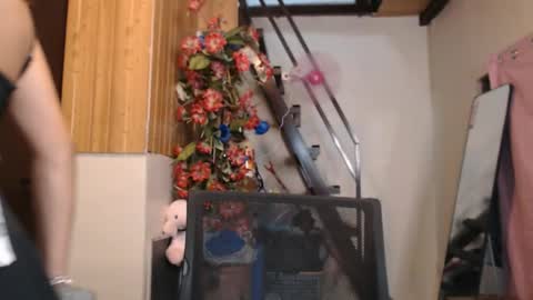 Snapshot of prettyallison_29 chatting on March 28, 2026, 4:39 pm prettyallison_29 online show from March 28, 2026, 4:39 pm