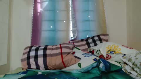 PrettyAsian098 online show from December 13, 2024, 6:21 am