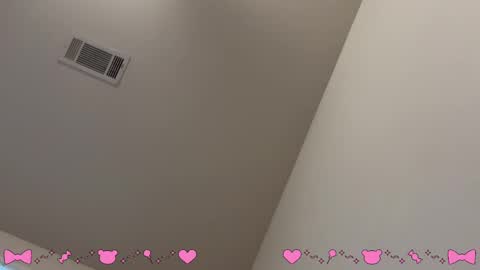 Snapshot of prettybabybrat chatting on September 11, 2025, 12:11 am Baby Brat online show from September 11, 2025, 12:11 am