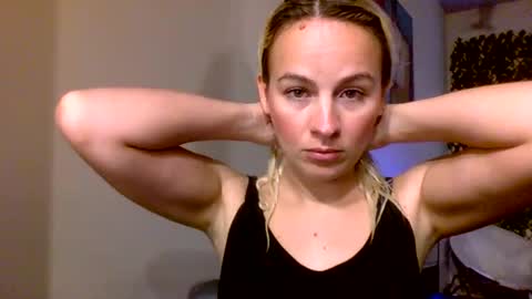 Snapshot of prettybabypetite chatting on February 24, 2026, 7:01 pm Missy Jack online show from February 24, 2026, 7:01 pm